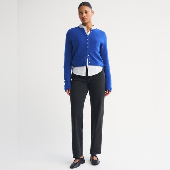 Abercrombie & Fitch Denim - Abercrombie & Fitch Curve Love High Rise 90s Straight Jean